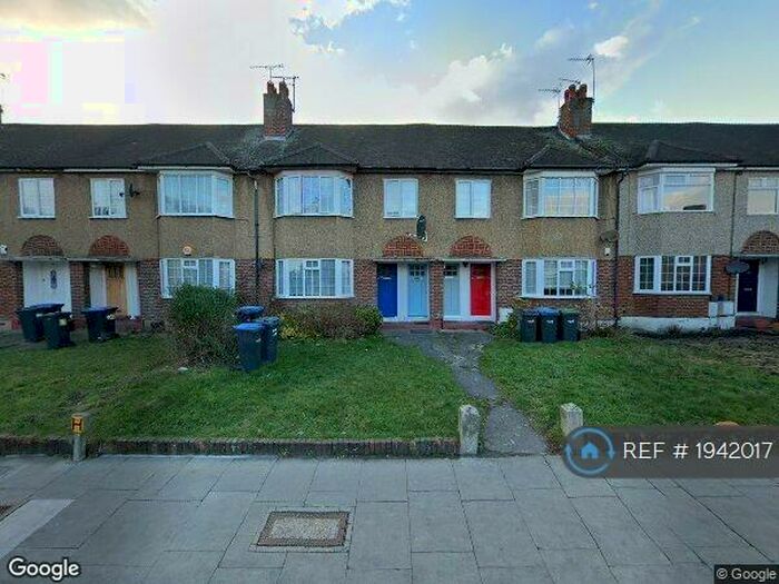 1 Bedroom Maisonette To Rent In Eaton Road, Enfield, EN1