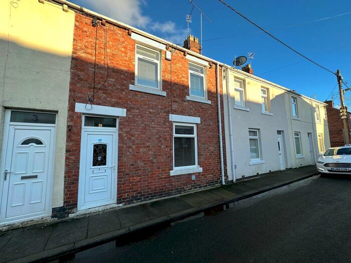 3 Bedroom Terraced House To Rent In Poplar Street, Chester Le Street, DH3