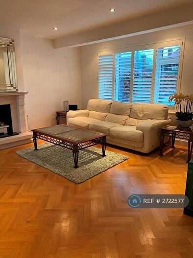 3 Bedroom Semi-Detached House To Rent In Blue Bridge Road, Brookmans Park, Hatfield, AL9