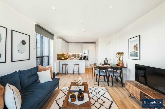 2 Bedroom Flat To Rent In George Street, Croydon, CR0