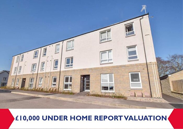 2 Bedroom Apartment For Sale In Varrich Crescent, Inverness, IV2