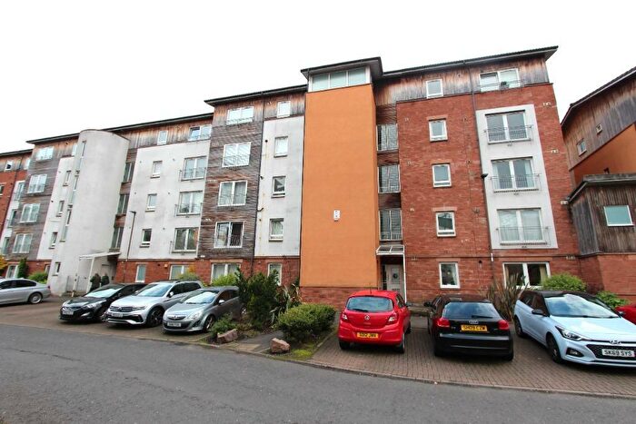 2 Bedroom Flat To Rent In Albion Gardens, Leith, Edinburgh, EH7