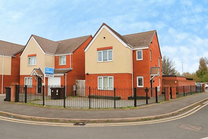 3 Bedroom Detached House For Sale In Baobab Drive, Bilston, WV14