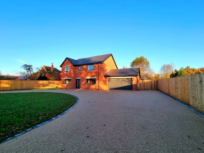 4 Bedroom Detached House For Sale In Blackgate Lane, Tarleton, Preston, PR4