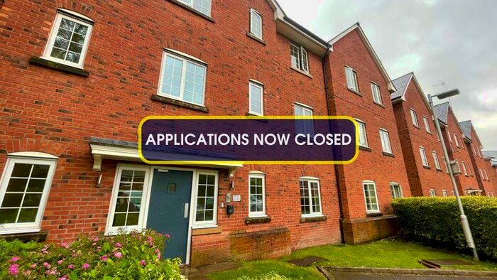 1 Bedroom Flat To Rent In Douglas Chase, Radcliffe, Manchester, M26