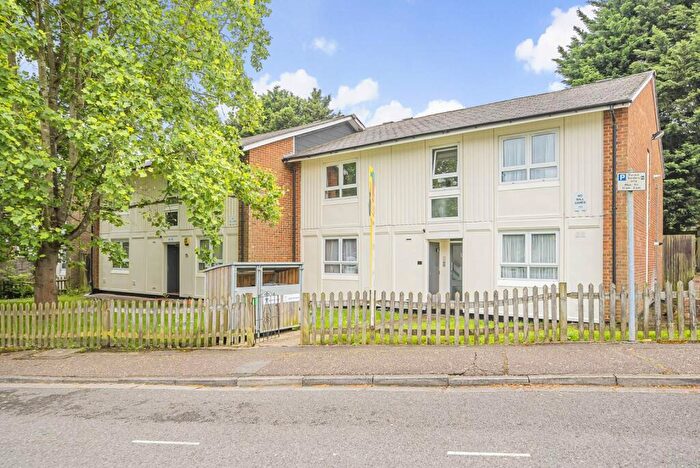 1 Bedroom Flat For Sale In Thirlmere Gardens, Northwood, HA6