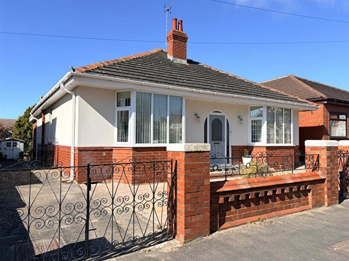 3 Bedroom Detached Bungalow For Sale In Rowsley Road, Lytham St Annes, FY8