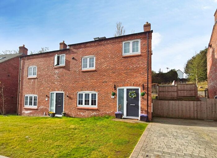4 Bedroom Semi Detached House For Sale In Jason Court, Leek, Staffordshire, ST13