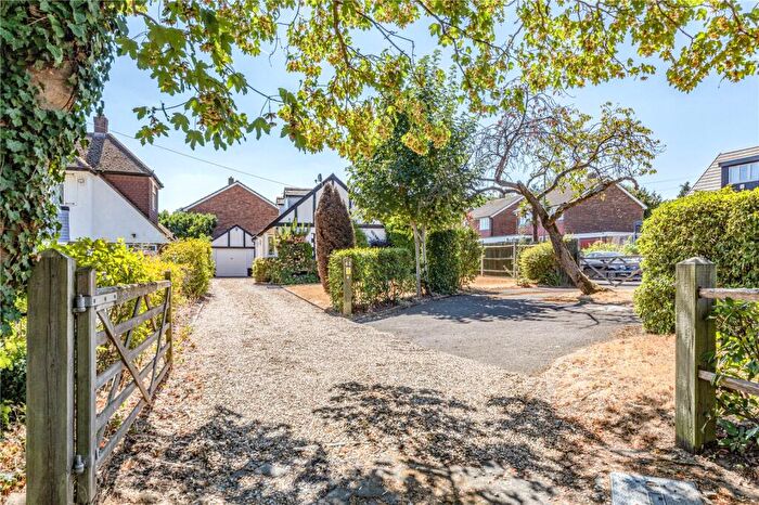 3 Bedroom Bungalow For Sale In Woodham Park Road, Woodham, Addlestone, Surrey, KT15