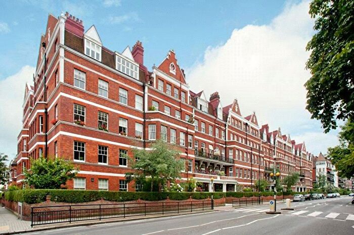 2 Bedroom Flat For Sale In Cyril Mansions, Prince Of Wales Drive, London, SW11
