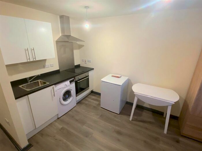 1 Bedroom Property To Rent In Olicana House, Chapel Street, Bradford BD1