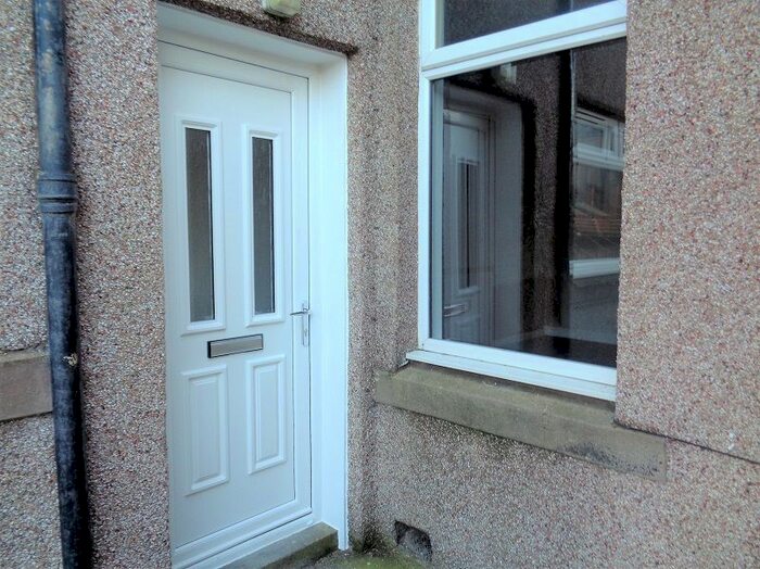 1 Bedroom Flat To Rent In Taylor Street, Methil, Fife KY8