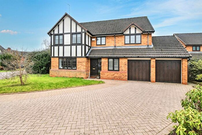 4 Bedroom Detached House For Sale In Strachey Avenue, Leamington Spa, CV32