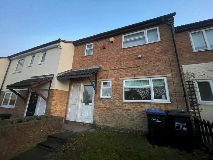 3 Bedroom Property To Rent In Collyweston Road, Northampton, NN3