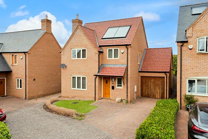 3 Bedroom Detached House For Sale In Isemill Road, Burton Latimer, NN15
