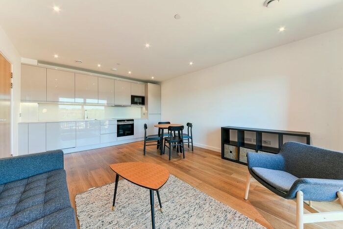 1 Bedroom Flat To Rent In Queenscroft House, Colindale Gardens, Colindale, NW9