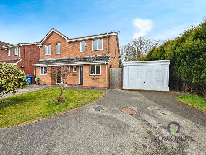 3 Bedroom Semi-Detached House To Rent In Althrop Grove, Stoke-On-Trent, ST3