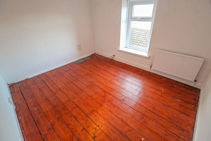 1 Bedroom House To Rent In Madoc Street, Pontypridd, CF37