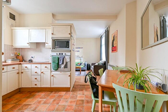 2 Bedroom Flat To Rent In Jeffreys Street, Camden Town, London, NW1