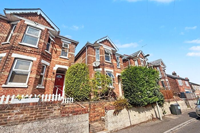 2 Bedroom Detached House For Sale In Poole, BH12