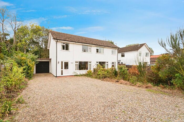 3 Bedroom Semi-Detached House For Sale In Norwich Road, Corpusty, Norwich, NR11