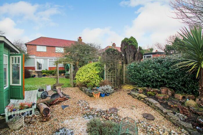3 Bedroom Semi-Detached House For Sale In Lime Grove, Lytham St. Annes, Lancashire, FY8
