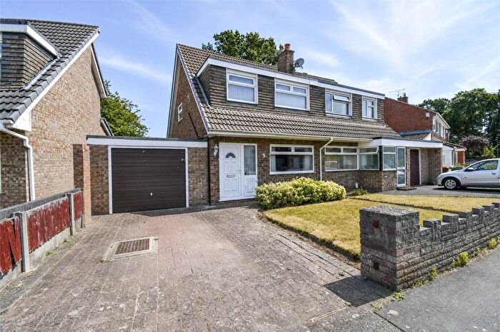 3 Bedroom Semi-Detached House For Sale In Randle Meadow, Great Sutton, Ellesmere Port, CH66