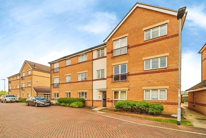 2 Bedroom Flat To Rent In Rathbone Crescent, Peterborough, PE3