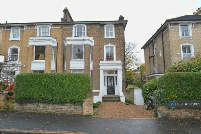2 Bedroom Flat To Rent In Lewisham, Lewisham, SE13