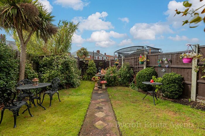3 Bedroom End Terrace House For Sale In Seymour Avenue, Great Yarmouth, NR30