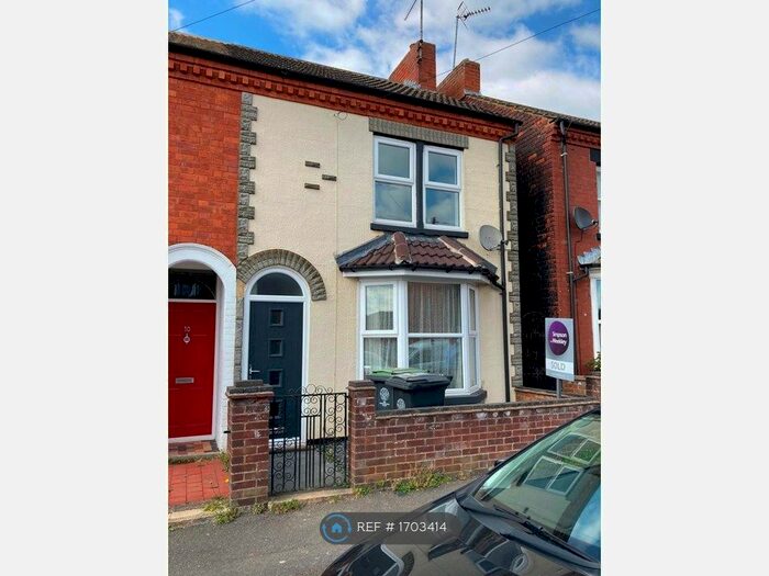 2 Bedroom End Of Terrace House To Rent In Denmark Road, Rushden, NN10