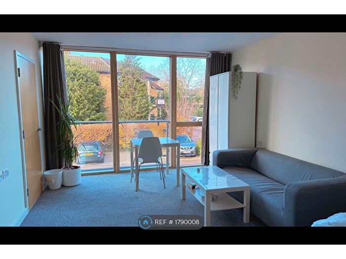 Studio To Rent In Anstey Way, Cambridge, CB2