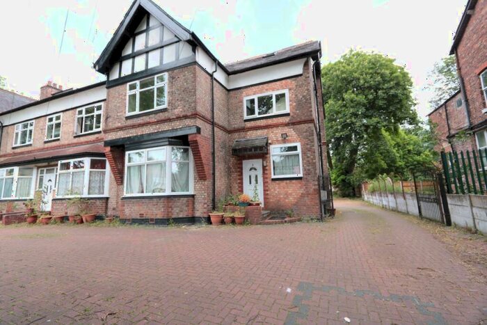 Studio To Rent In Demesne Road, Whalley Range, Manchester, M16