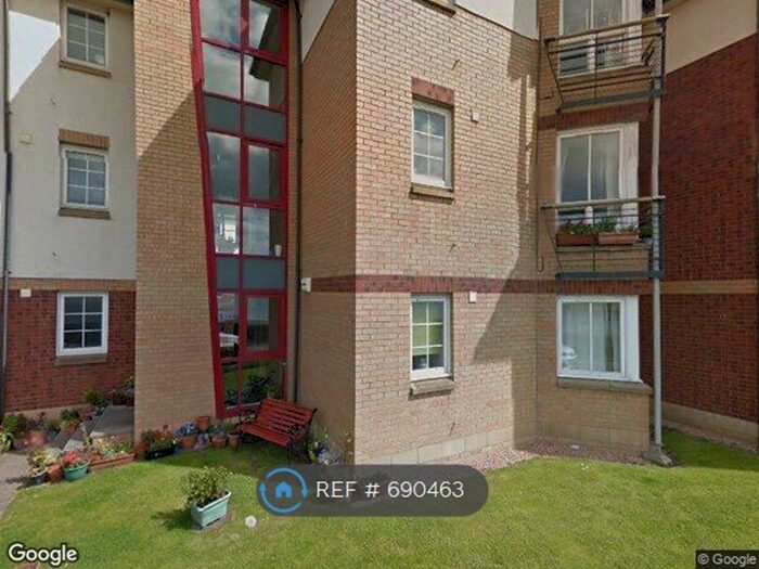 2 Bedroom Flat To Rent In Williamson's Quay, Kirkcaldy, KY1