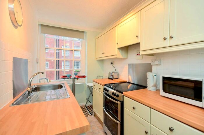 Studio To Rent In Marsham Street, Westminster, London, SW1P