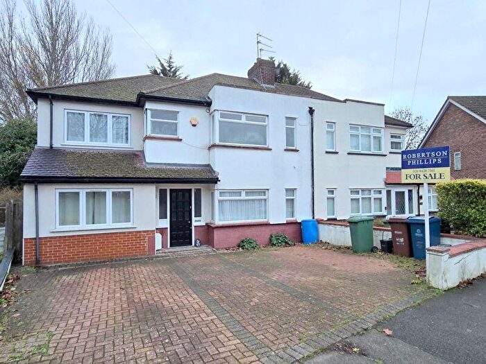 5 Bedroom Semi Detached House For Sale In Sylvia Avenue, Hatch End, HA5