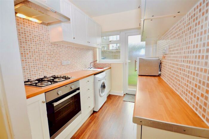 2 Bedroom House To Rent In Buccleuch Street, Kettering, NN16