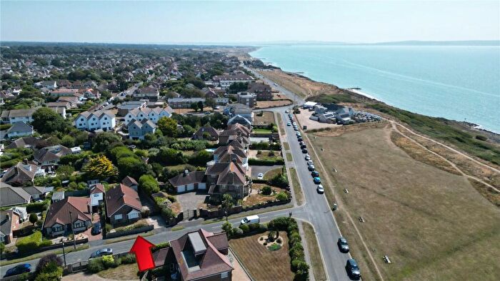 3 Bedroom Bungalow For Sale In Cliffe Road, Barton On Sea, Hampshire, BH25