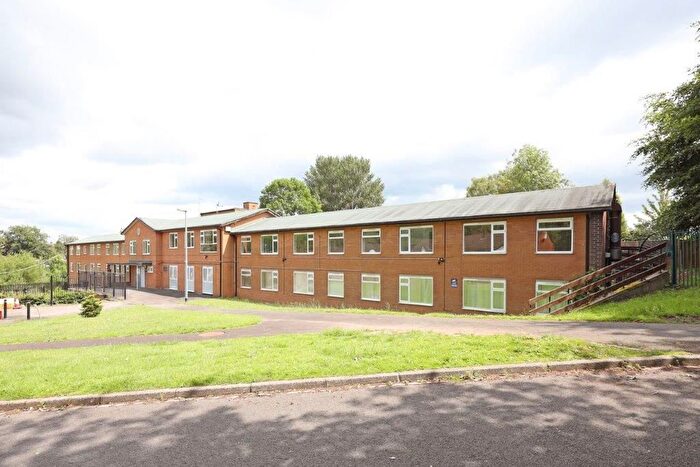 1 Bedroom Flat To Rent In Flat, Gloucester Grange, Clayton, Newcastle Under Lyme, ST5