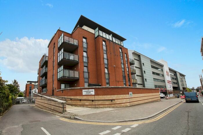 2 Bedroom Flat To Rent In Oliver Road, London, E10