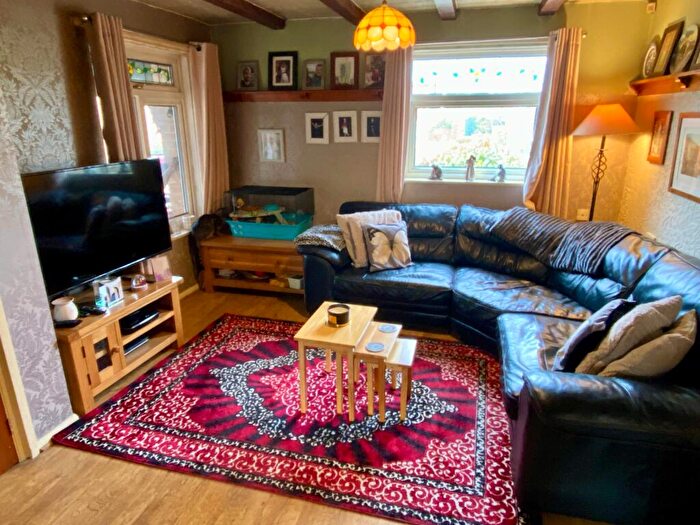 3 Bedroom End Of Terrace House For Sale In Hungate Road, Denton, Grantham, NG32