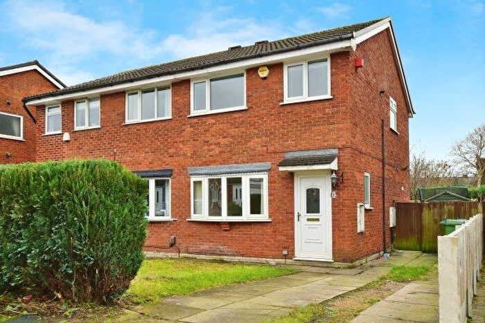 3 Bedroom Semi-Detached House To Rent In Coltsfoot Drive, Altrincham, WA14