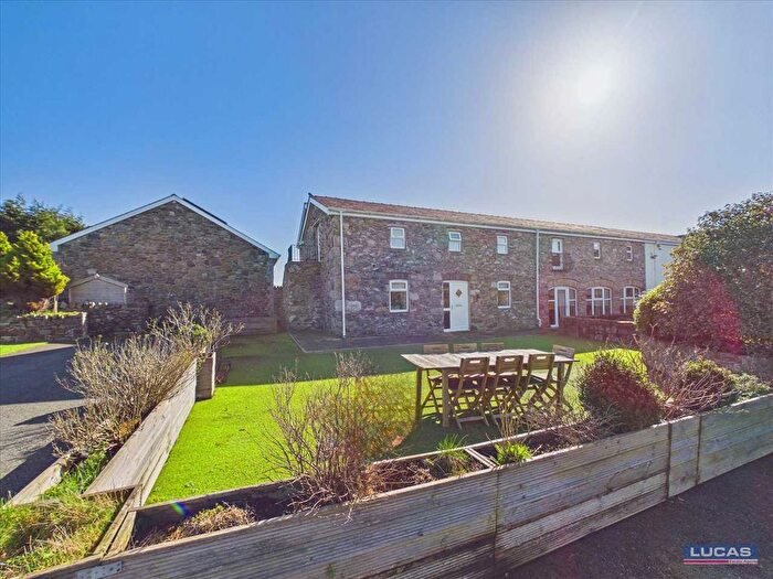 4 Bedroom Barn Conversion For Sale In Bryn Gof, Star, Llanfairpwll, LL61