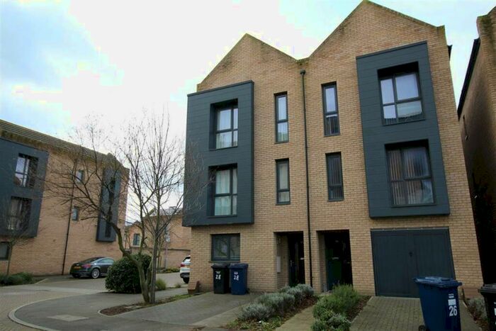 4 Bedroom Semi-Detached House To Rent In Swannell Way, Brent Cross West, NW2