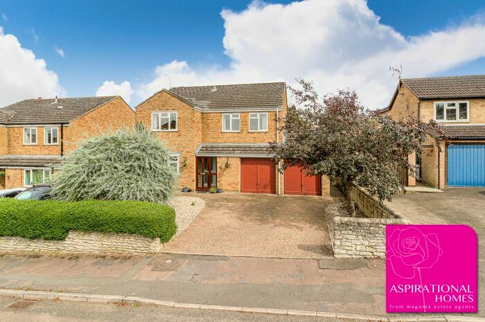 5 Bedroom Detached House For Sale In Duchy Close, Chelveston, Wellingborough, NN9