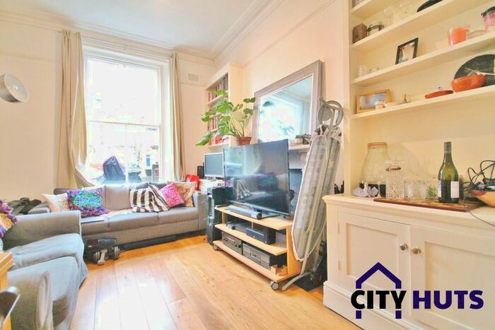 2 Bedroom Flat To Rent In Mount Pleasant Villas, London, N4