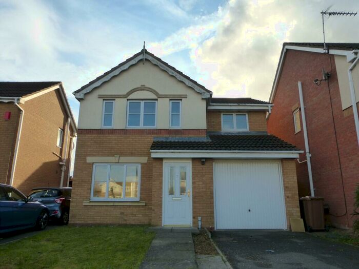 3 Bedroom House To Rent In Swan Gardens, Peterborough, PE1