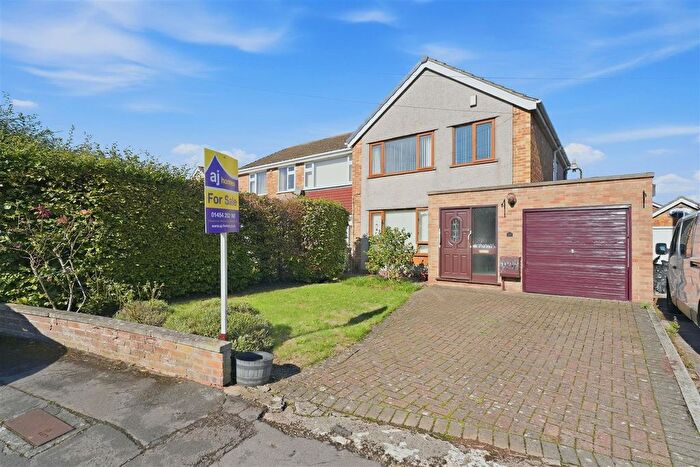 3 Bedroom Semi-Detached House For Sale In Star Barn Road, Winterbourne, Bristol, BS36