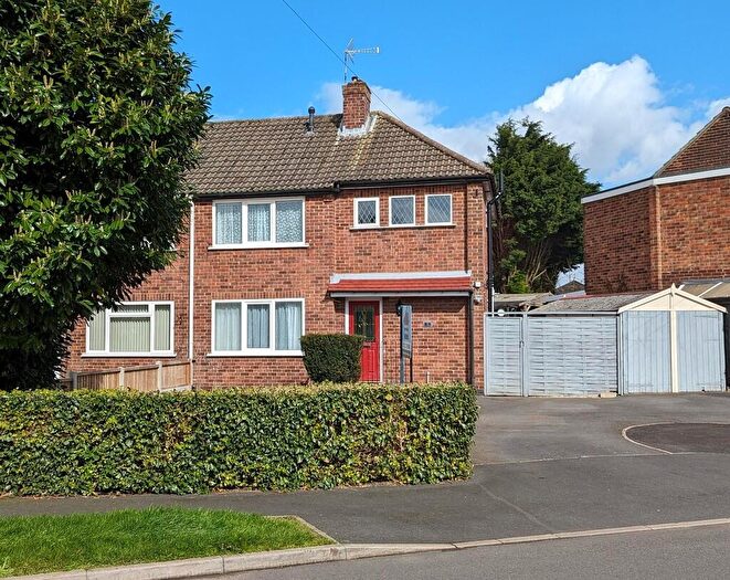 3 Bedroom Semi Detached House To Rent In Hartland Drive, Sunnyhill, Derby, DE23