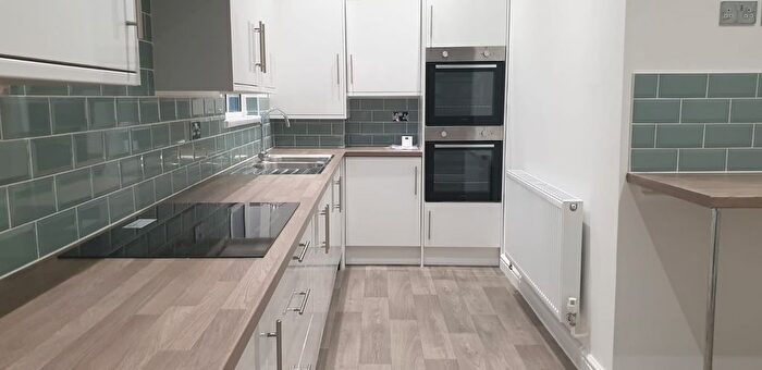 6 Bedroom Terraced House To Rent In Monson Street, LN5